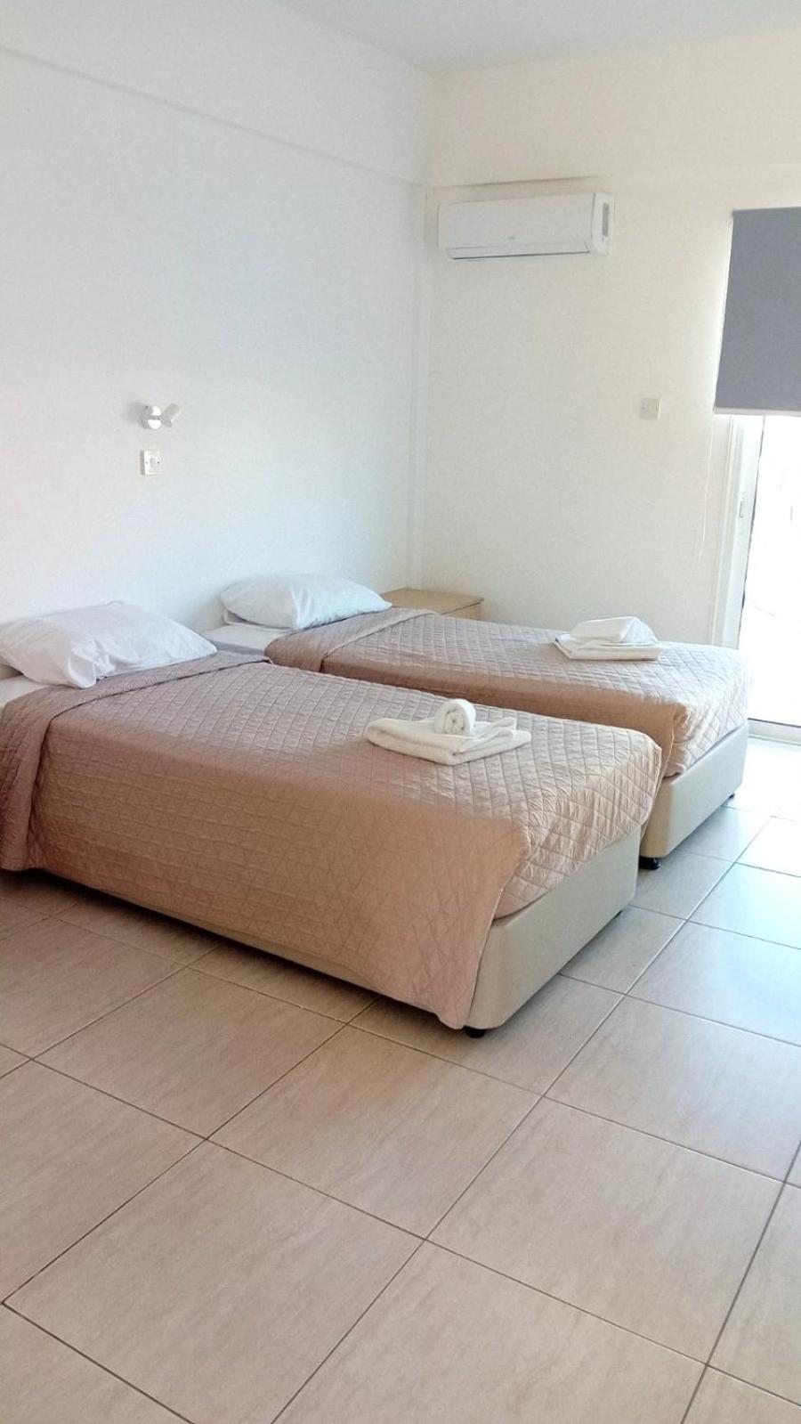 Napa Charles Apts Aya Napa Dış mekan fotoğraf