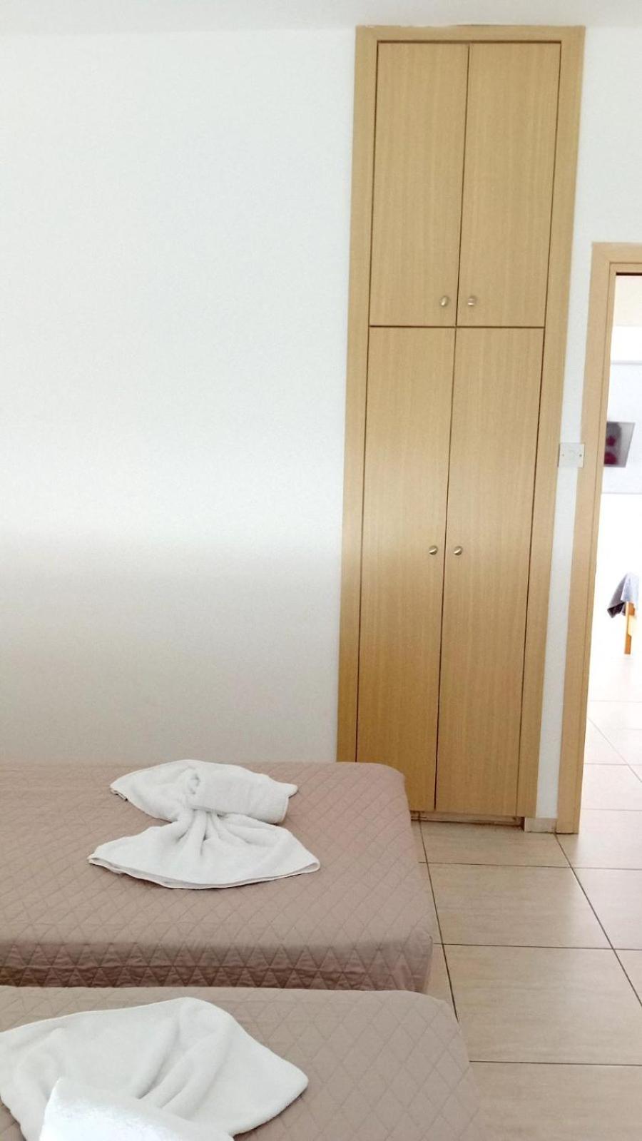 Napa Charles Apts Aya Napa Dış mekan fotoğraf
